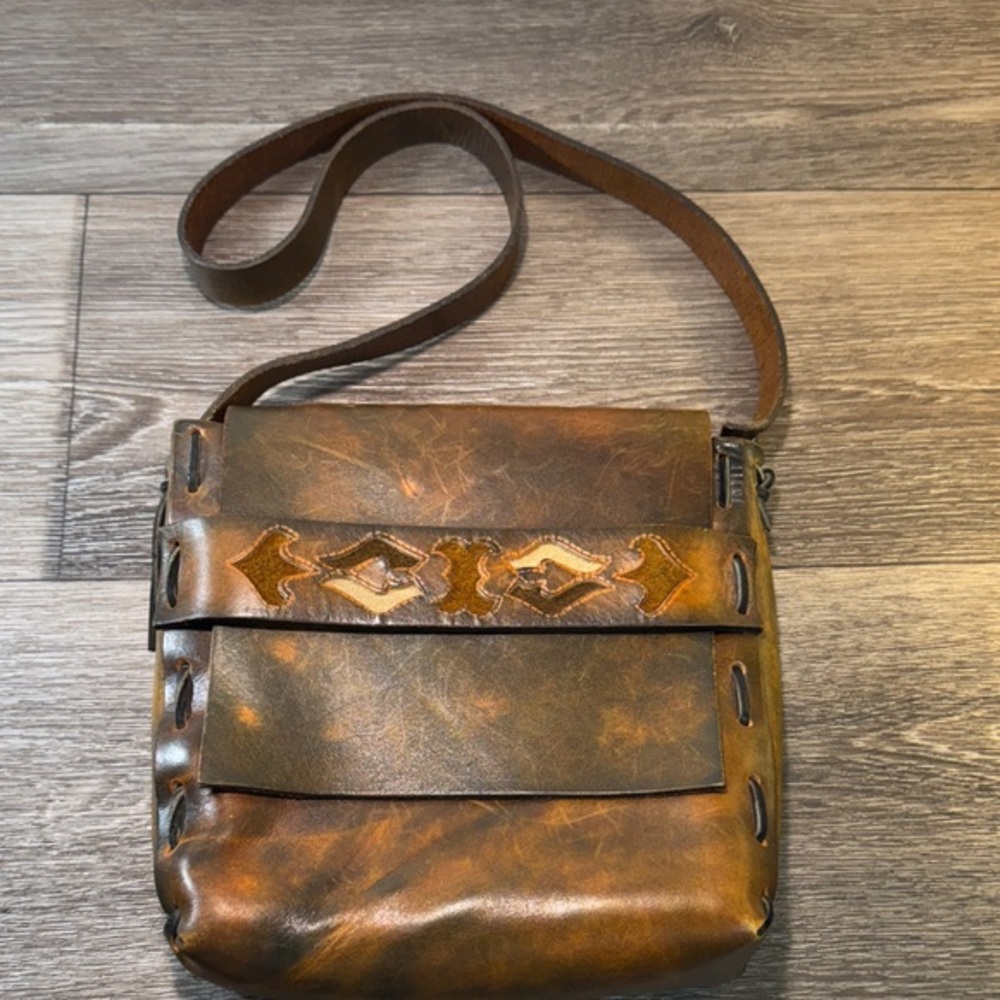 Vintage handmade Leather shoulder Bag